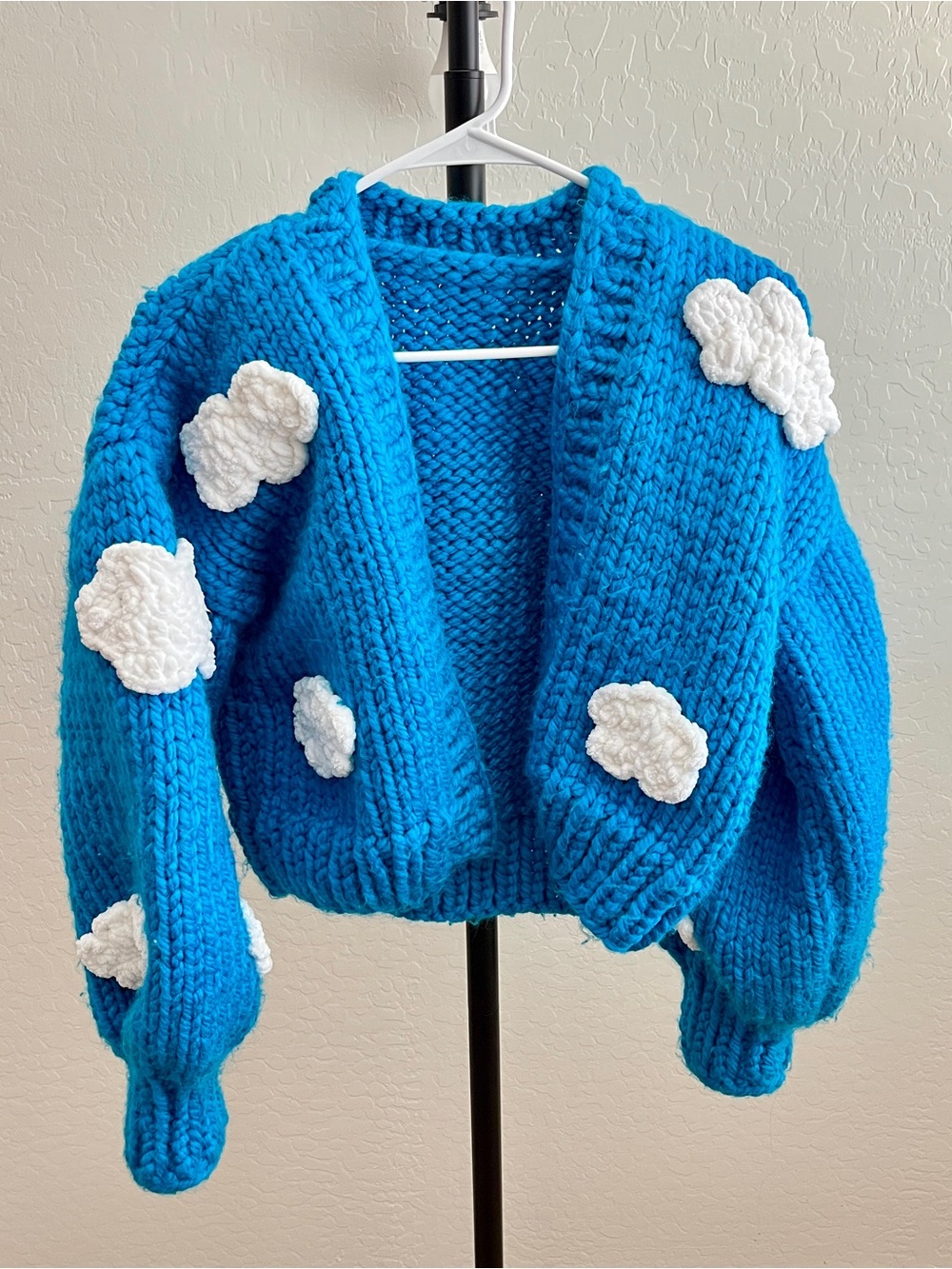 Myracle Handmade Chunky Blue Knit Cloud 3D Cropped Cardigan Sweater